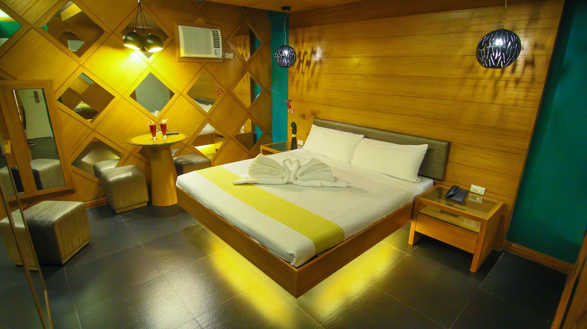 Hotel Ava Cuneta Pasay Exterior photo